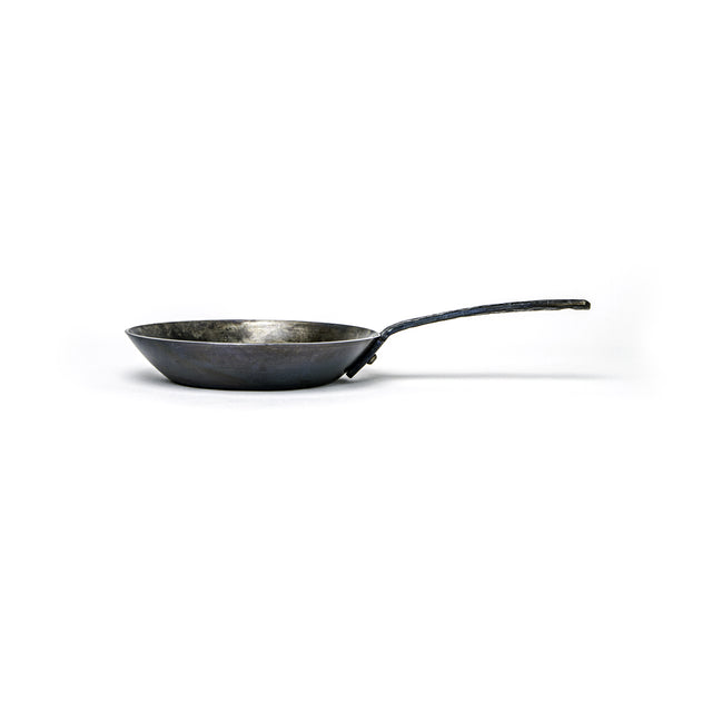 Load image into Gallery viewer, 9&quot; Flamerider Carbon Steel Pan
